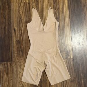 Leonisa Undetectable Step-in Mid-Thigh Body Shaper Beige